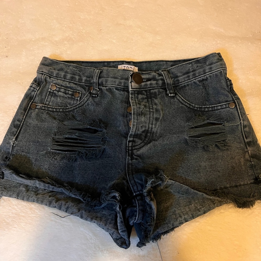 Tobi Black Jean Shorts